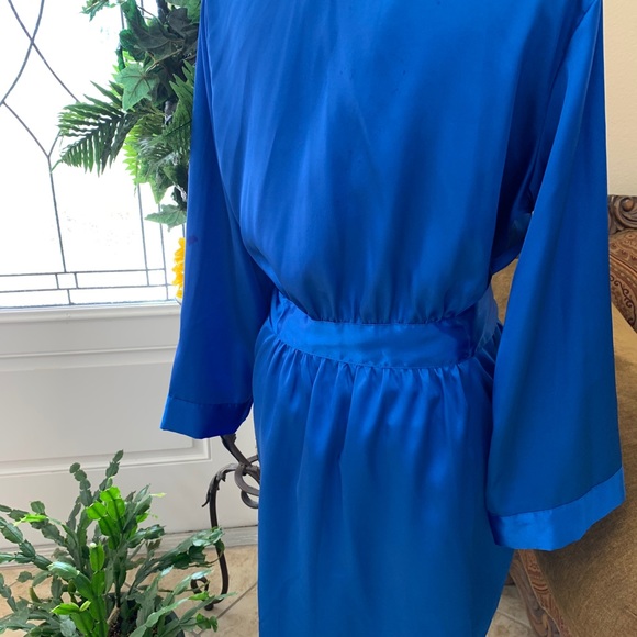 SOLD - Morgan Taylor Intimates Blue Robe Size S - Picture 4 of 7